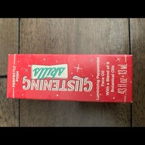 Perfectly Posh Glistening Skills Face Oil